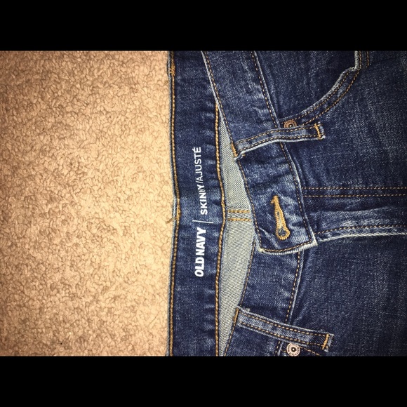Men’s Old Navy Jean size 30 32 and a 36 32 - Picture 5 of 6
